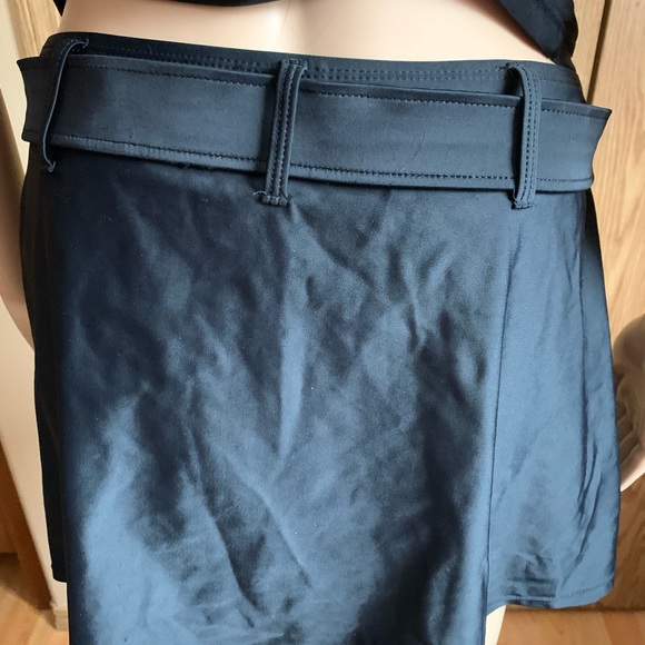 🍉 Athletic works tankini, plus size, halter top tie at neck skirted bottom brief - Picture 7 of 14